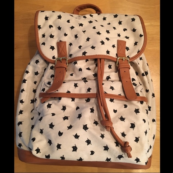 Mossimo Supply Co. Handbags - ❗️SALE❗️ Cat Mossimo Canvas Backpack